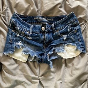 American eagle shortie shorts